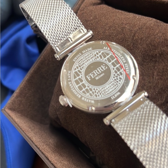 NIB FERRE MILANO Ronda 763E Crystal Embellished Cuff34mm made in Switzerland NWT - Picture 6 of 10